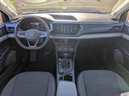 Certified 2022 Volkswagen Taos SE image 24