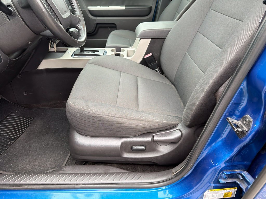 Used 2012 Ford Escape XLT FWD image 15