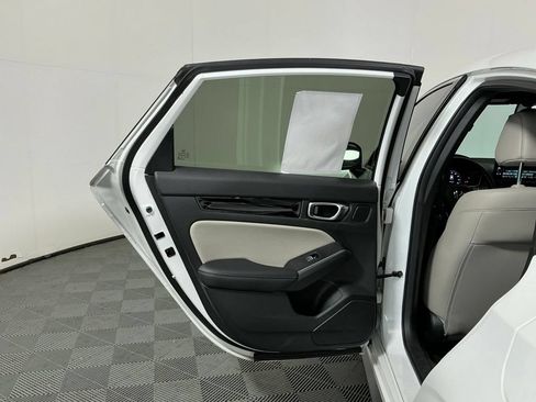 Used 2022 Honda Civic Sport Touring image 25