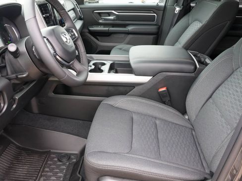 New 2026 RAM 1500 Big Horn AWD/4WD image 4