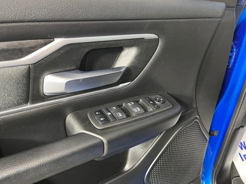Used 2022 RAM 1500 Big Horn AWD/4WD image 16
