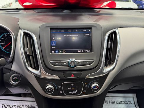 Used 2020 Chevrolet Equinox LS AWD/4WD image 26