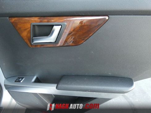 Used 2012 Mercedes-Benz GLK 350 4MATIC image 42