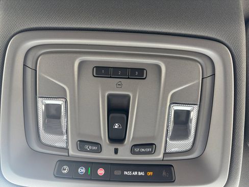 New 2026 GMC Sierra 1500 Elevation w/ Elevation Premium Package AWD/4WD image 19
