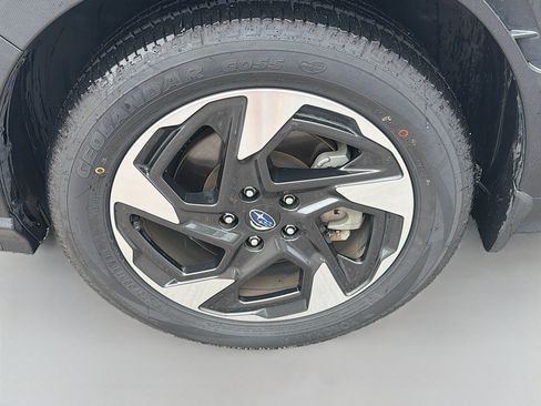 Used 2024 Subaru Crosstrek 2.5i Limited w/ Popular Package #4A AWD/4WD image 38