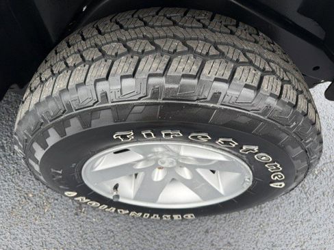 Used 2003 Jeep Wrangler X AWD/4WD image 7