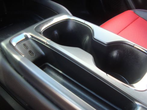 Used 2025 Chevrolet Equinox EV RS image 19