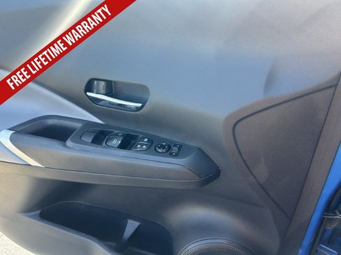 Used 2024 Nissan Kicks SR w/ SR Premium Package FWD image 20