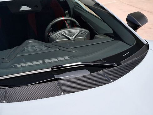 Used 2024 Lamborghini Revuelto AWD/4WD image 13