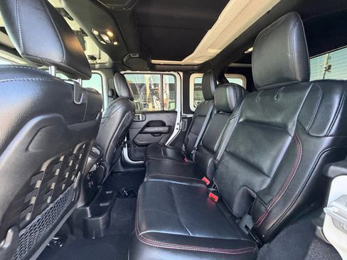 Used 2019 Jeep Wrangler Unlimited Rubicon image 17