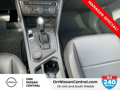 Used 2021 Volkswagen Tiguan SEL image 24