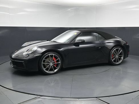Certified 2020 Porsche 911 Carrera 4 AWD/4WD image 1
