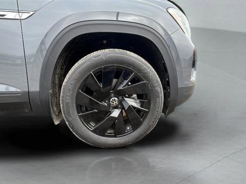 New 2026 Volkswagen Atlas Cross Sport SE AWD/4WD image 28