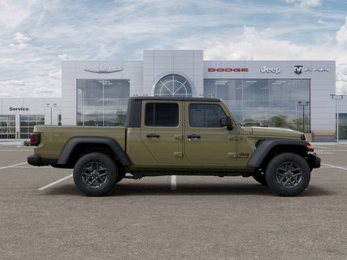 New 2026 Jeep Gladiator Sport AWD/4WD image 22
