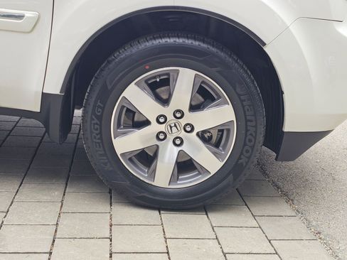 Used 2013 Honda Pilot Touring image 9