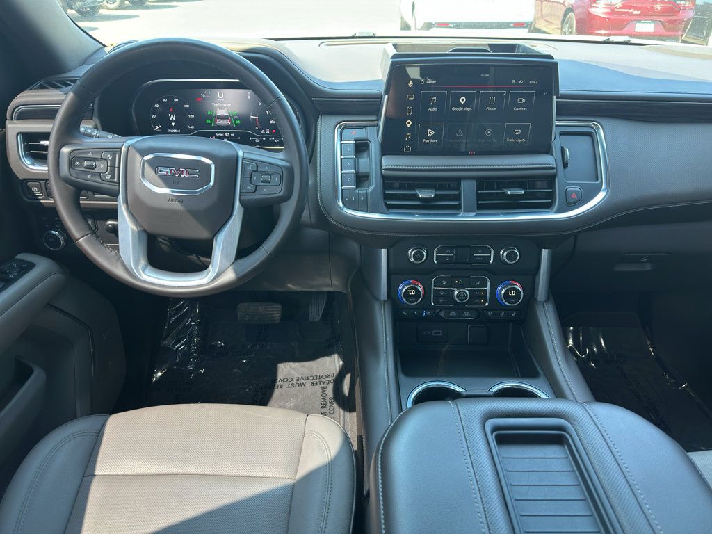 Used 2023 GMC Yukon XL SLT w/ SLT Premium Package AWD/4WD image 20