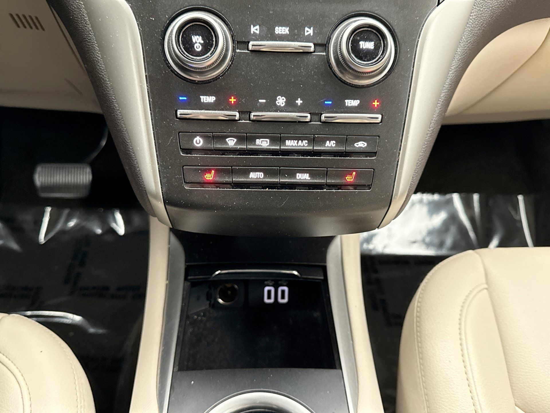 Used 2019 Lincoln MKC Premiere FWD image 23