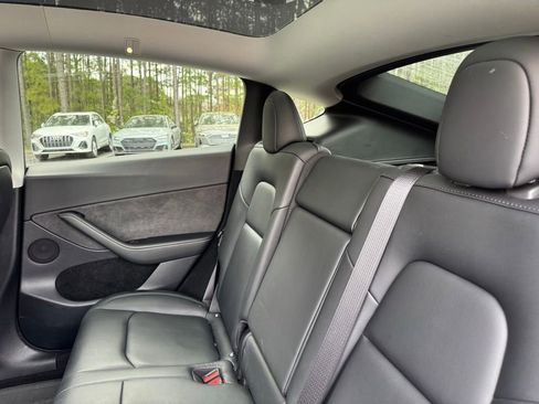 Used 2023 Tesla Model Y Long Range image 8