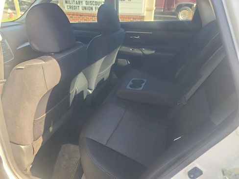 Used 2017 Nissan Altima 2.5 SR w/ Midnight Edition Package image 25