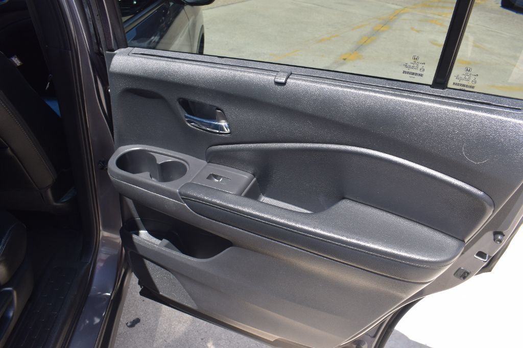 Used 2021 Honda Passport EX-L image 16
