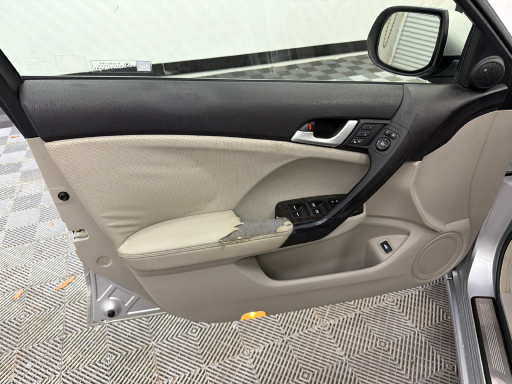 Used 2013 Acura TSX Sedan FWD image 11
