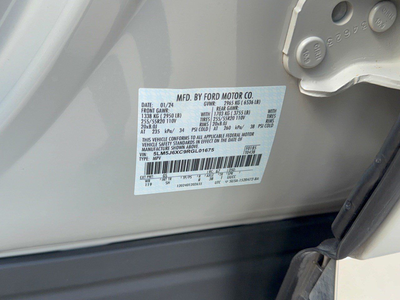 Used 2024 Lincoln Aviator AWD w/ Premium Package image 31