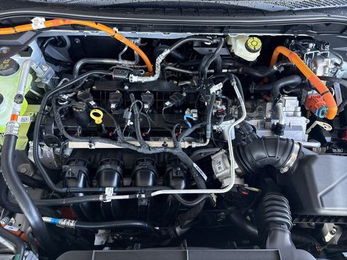 New 2026 Ford Escape ST-Line Select w/ Tech Pack #2 image 7