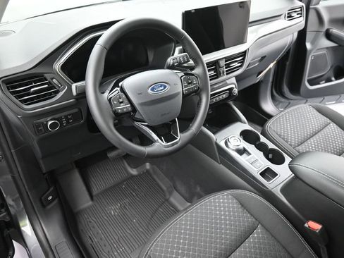 New 2026 Ford Escape Active w/ Active Premium Tech Pack image 17