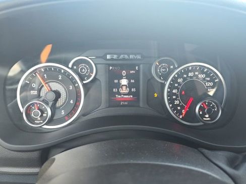 New 2026 RAM 3500 Big Horn AWD/4WD image 19