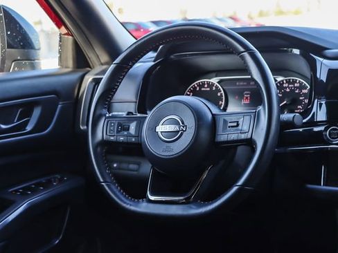 Used 2024 Nissan Pathfinder Rock Creek image 16