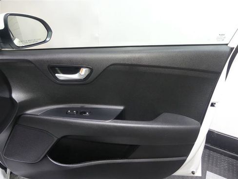 Used 2023 Kia Rio LX FWD image 18