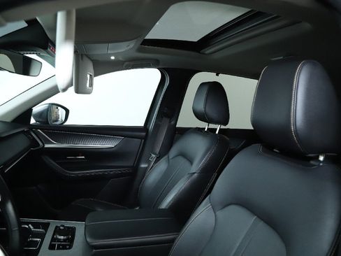 Certified 2024 MAZDA CX-90 Plug-In Hybrid w/ Preferred image 21