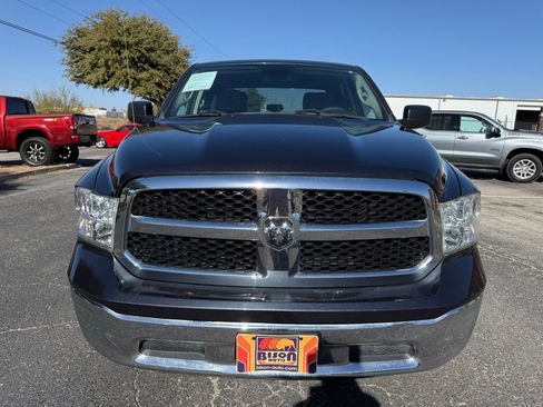 Used 2021 RAM 1500 Classic SLT image 8