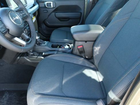 New 2026 Jeep Gladiator Willys image 5