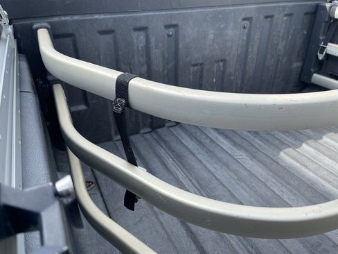 Used 2009 HUMMER H3T Alpha image 21