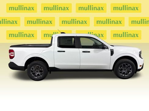 New 2026 Ford Maverick XLT FWD image 2