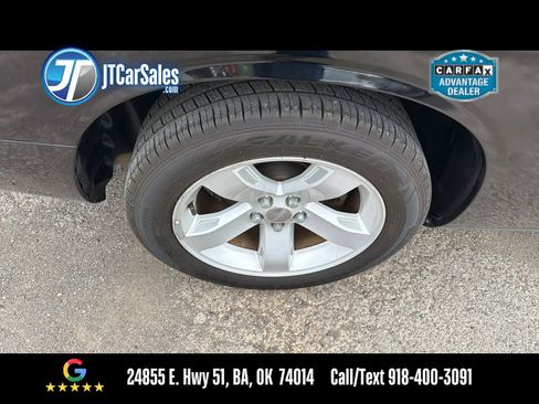 Used 2014 Dodge Challenger SXT image 33