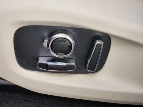 New 2024 Jaguar F-PACE R-Dynamic S image 26