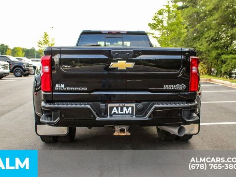 Used 2022 Chevrolet Silverado 3500 High Country image 11