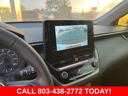 Used 2024 Toyota Corolla Cross LE image 23