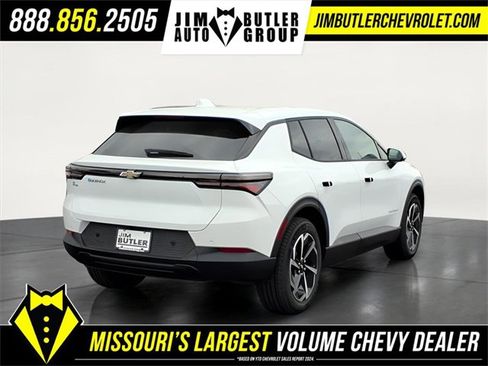 New 2026 Chevrolet Equinox EV LT image 4