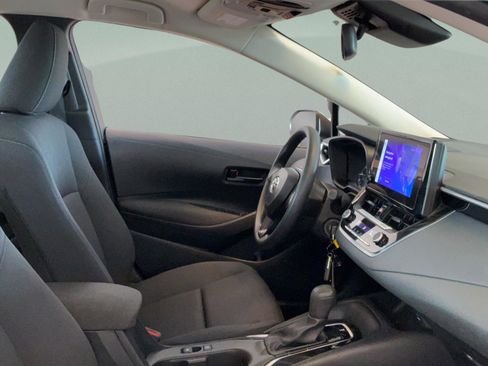 Used 2024 Toyota Corolla LE FWD image 37