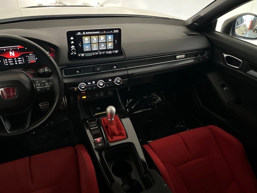 Used 2024 Honda Civic Type R image 32