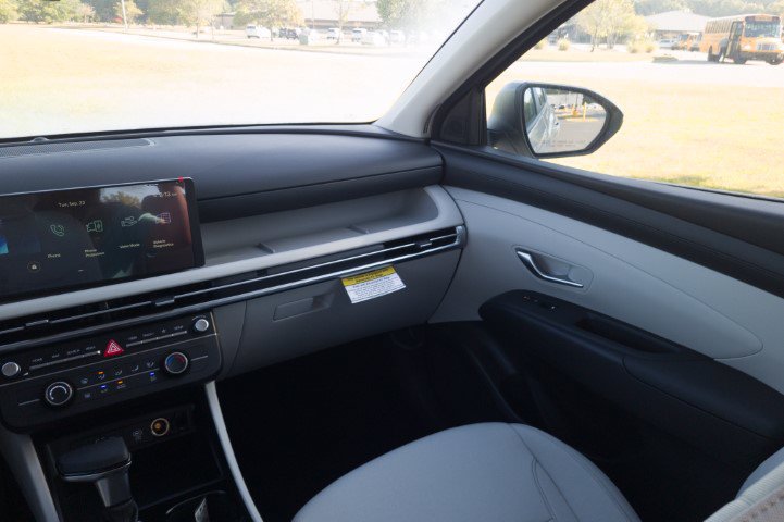 New 2026 Hyundai Tucson SE FWD image 16