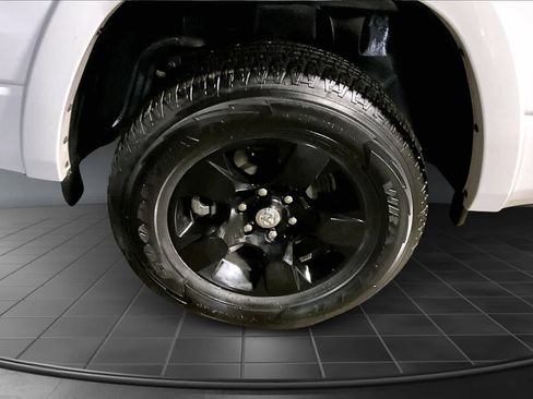 Used 2025 RAM 1500 Big Horn image 35