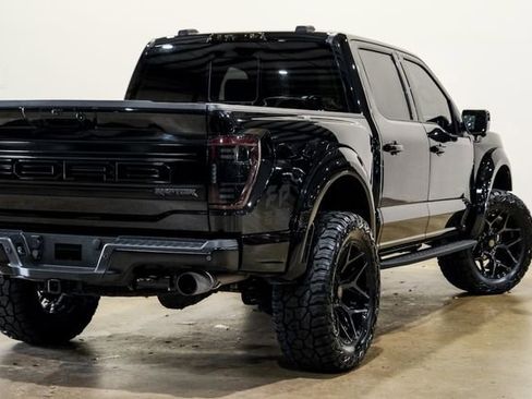 Used 2021 Ford F150 Raptor w/ Equipment Group 801A High AWD/4WD image 21