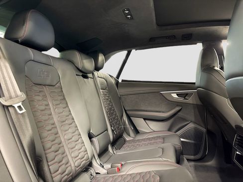 New 2026 Audi RS Q8 performance image 17