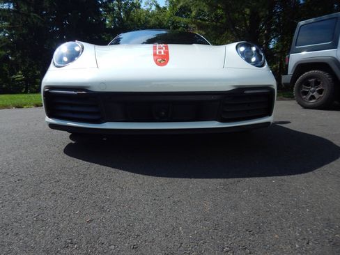 Used 2020 Porsche 911 Carrera image 28
