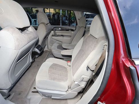 Used 2015 Buick Enclave Convenience FWD image 14