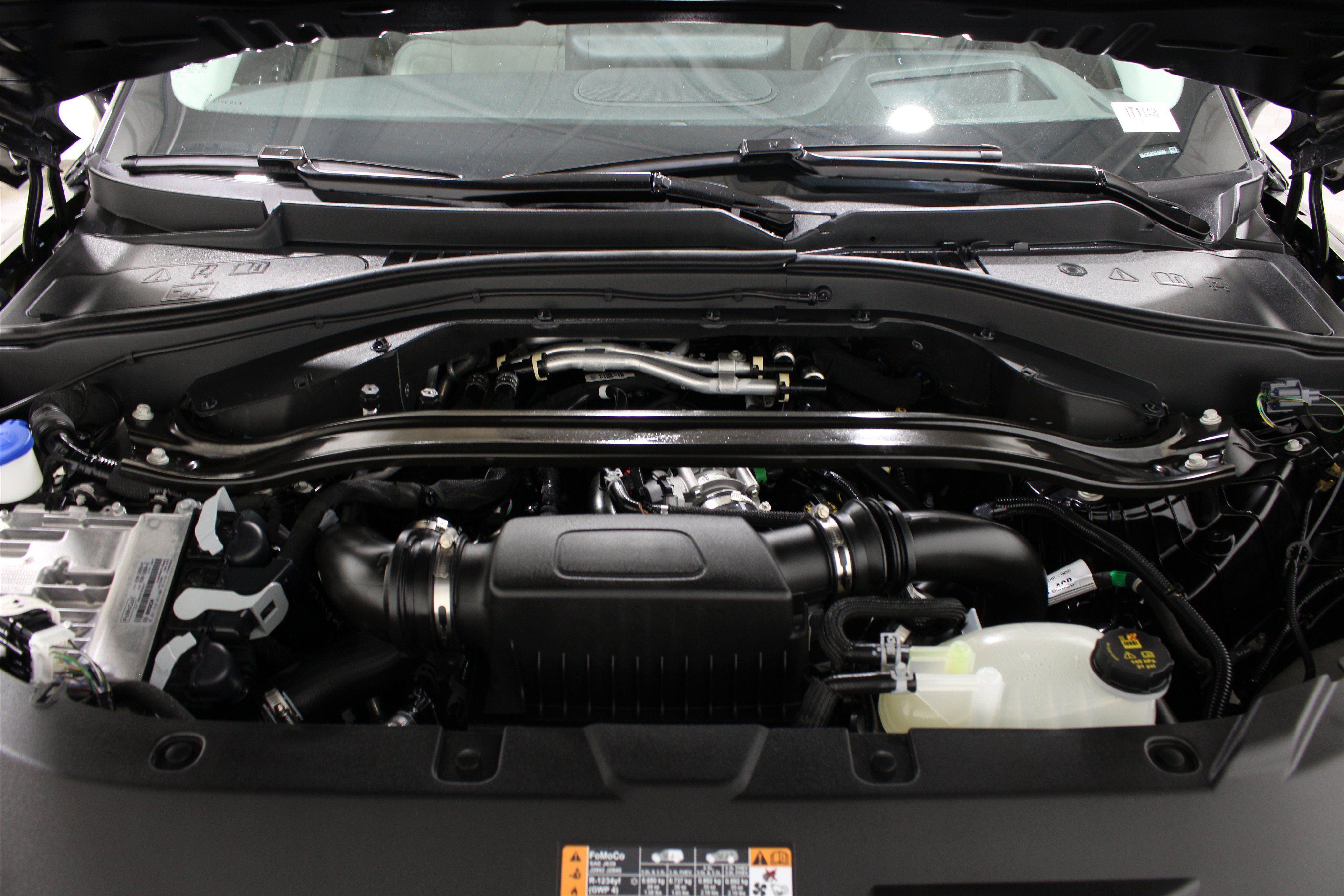 Certified 2026 Lincoln Aviator Reserve AWD/4WD image 44